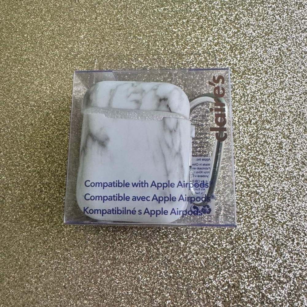 Claire's White Protective Phone Case